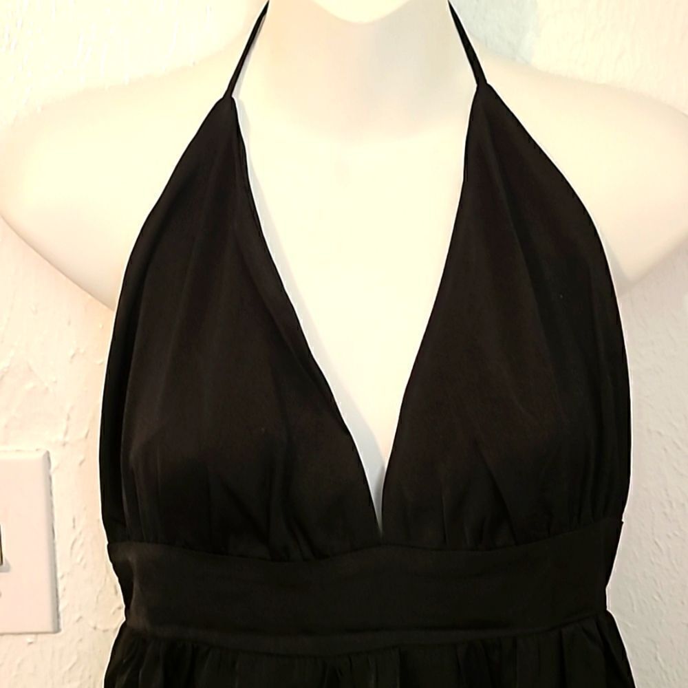 Honeyuppy Black Maxi-Dress with Ties for the back, Size Large, NWOT - Picture 2 of 9